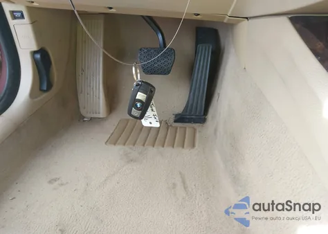 2006 BMW 330I из США, поврежденный, VIN WBAVB33586PS16815